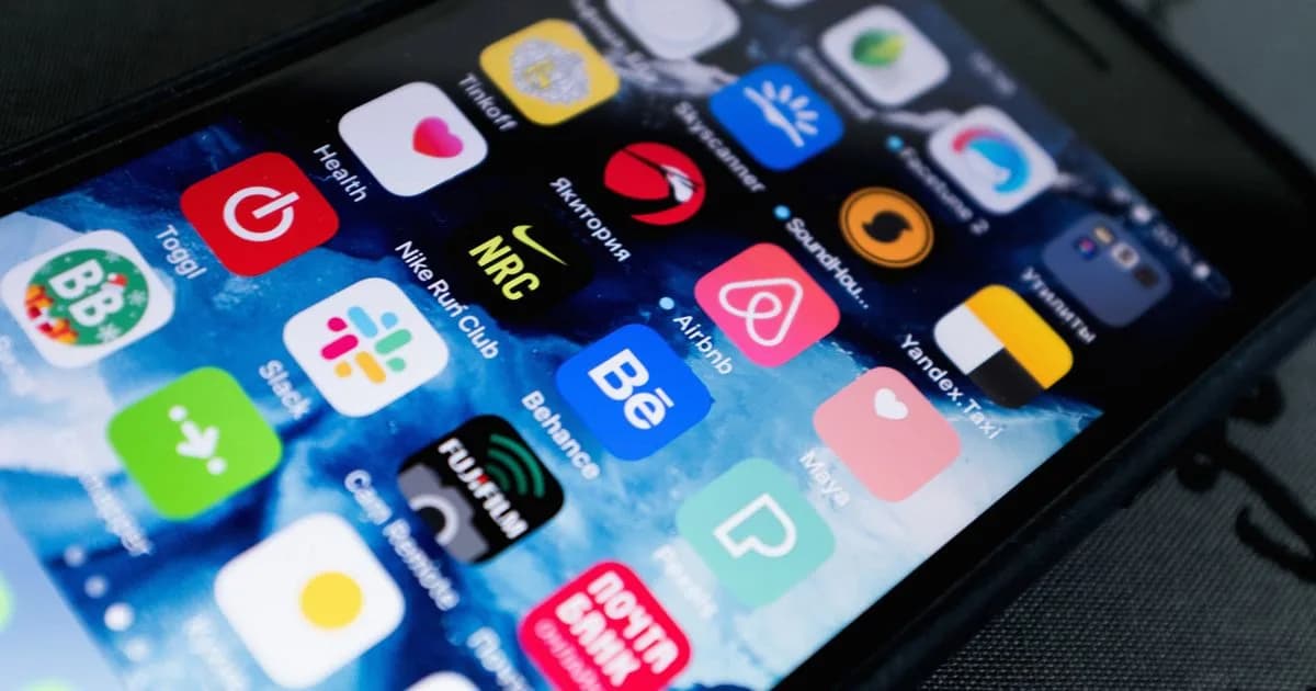 Native or cross-platform app: what to choose and why